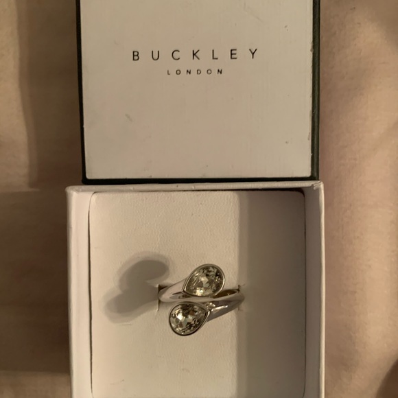 Ring - Picture 4 of 6